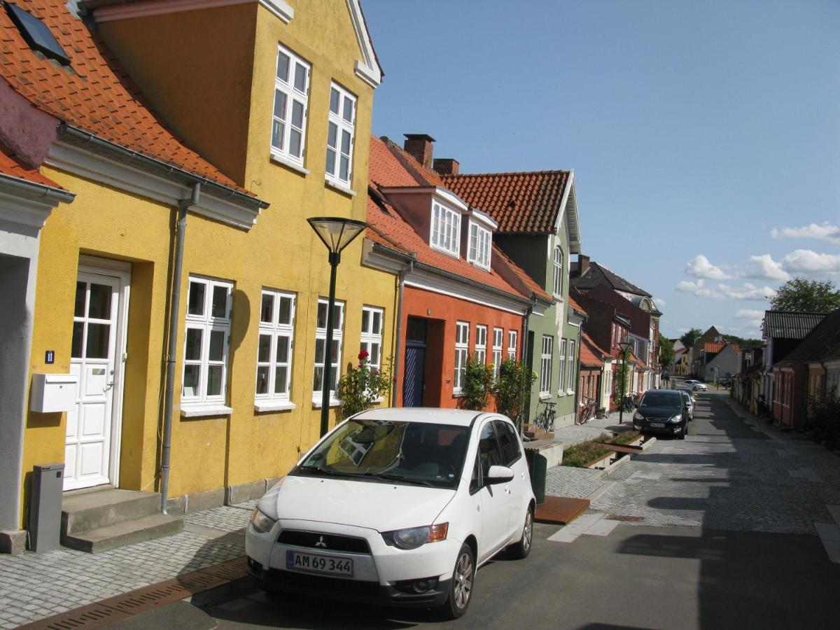 Jan Og Inges Bed & Breakfast Middelfart Esterno foto